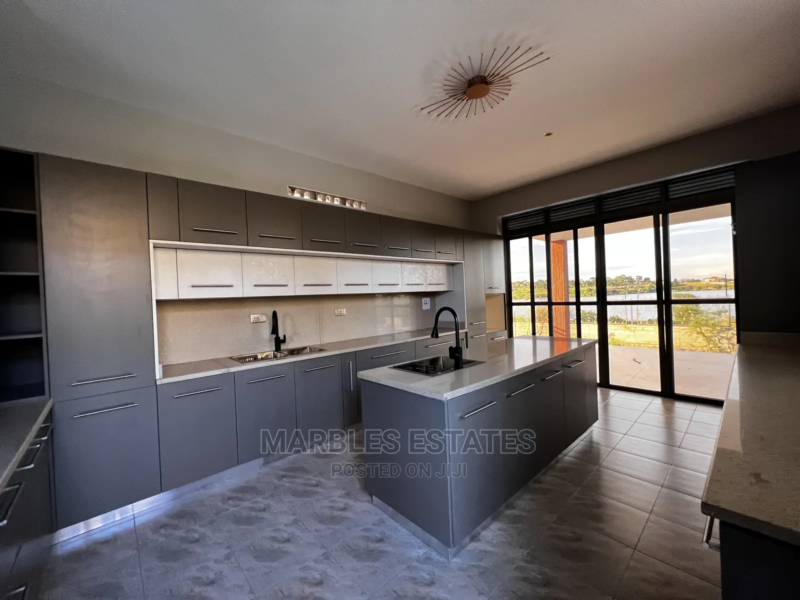 Furnished 5bdrm Mansion in Kigo, Central Division for sale