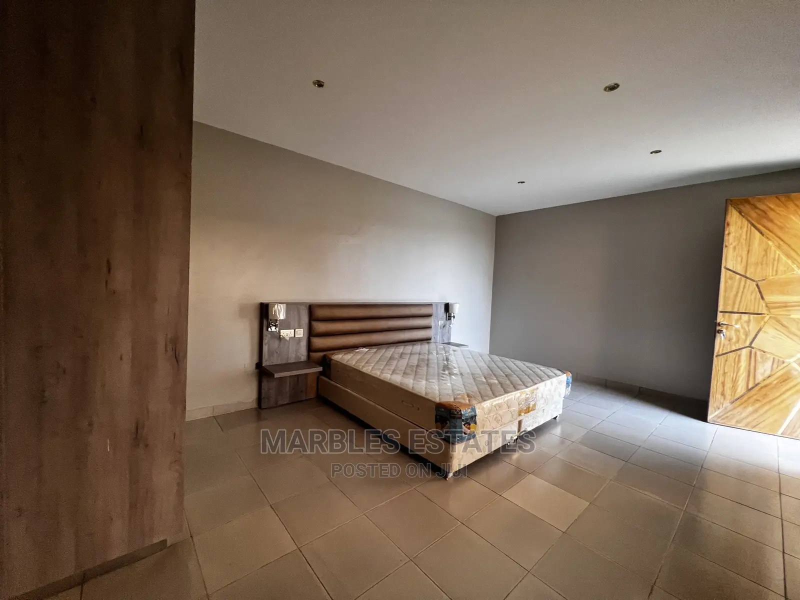 Furnished 5bdrm Mansion in Kigo, Central Division for sale