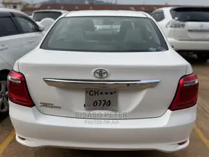 Toyota Axio 1.5 G 2WD 2015 White