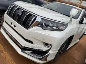 Toyota Land Cruiser Prado 2.8 2017 White