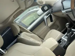 Toyota Land Cruiser Prado 2.8 2017 White