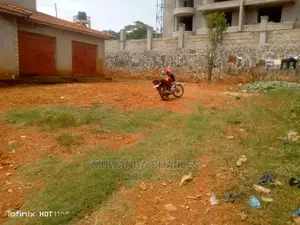 5bdrm Duplex in Fs Properties Ltd, Central Division for sale