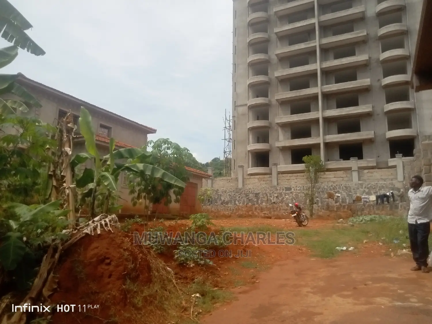 5bdrm Duplex in Fs Properties Ltd, Central Division for sale