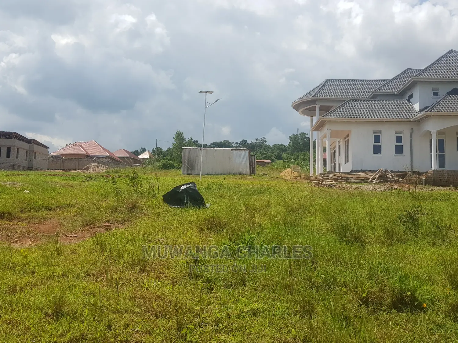 Plot's in Buwate for Sale