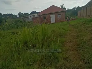 Plot's in Buwate for Sale