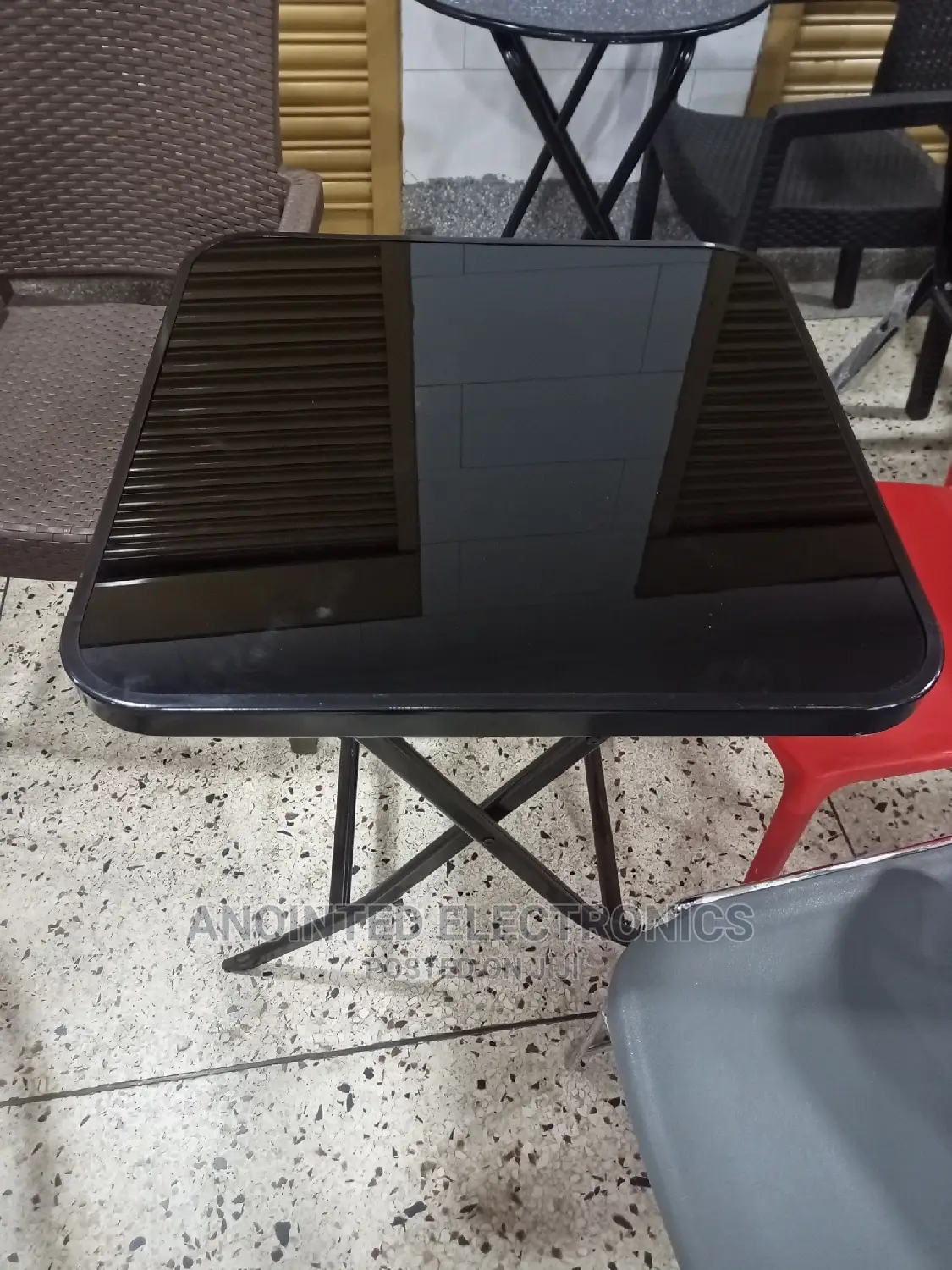 Foldable GLS Table