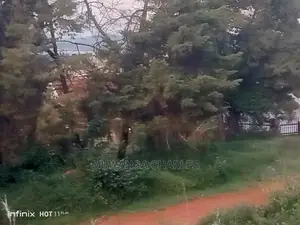37decimals of Land in Buziga Hill for Sale