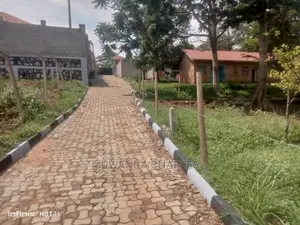 Hot Deal 100by100ft Plot of Land for Sale at Kitetika