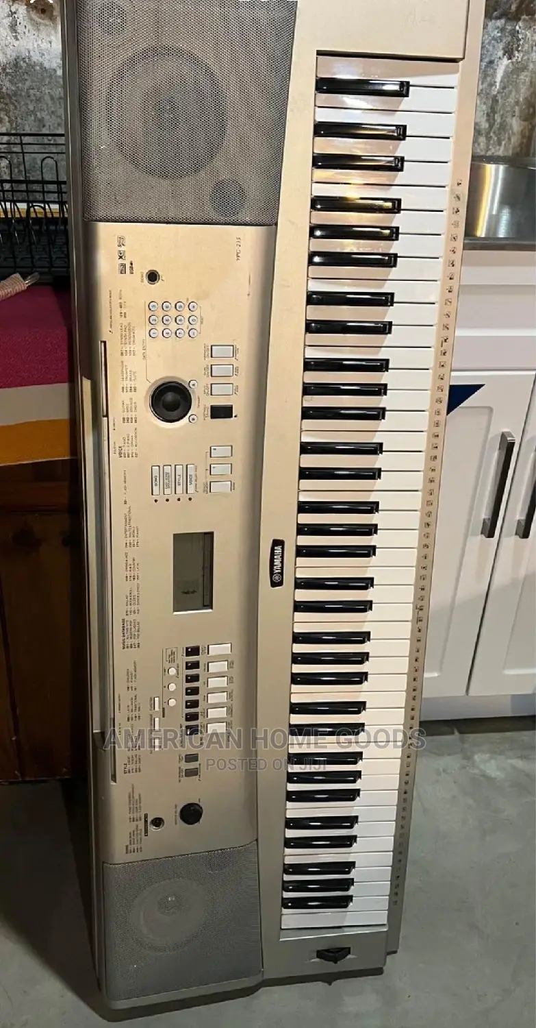 Yamaha Ypg-535 Professional Keyboard/Piano With Full 88 Keys