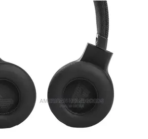 JBL Live 460nc Wireless Noice Canceling Headphones.