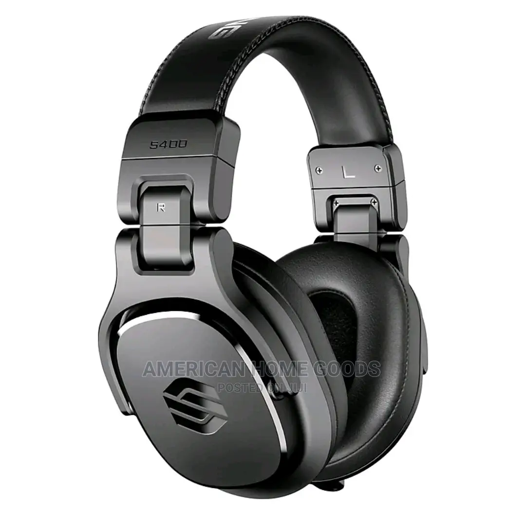 Sterling Audio S400 Studio Headphones 40mm Drivers.