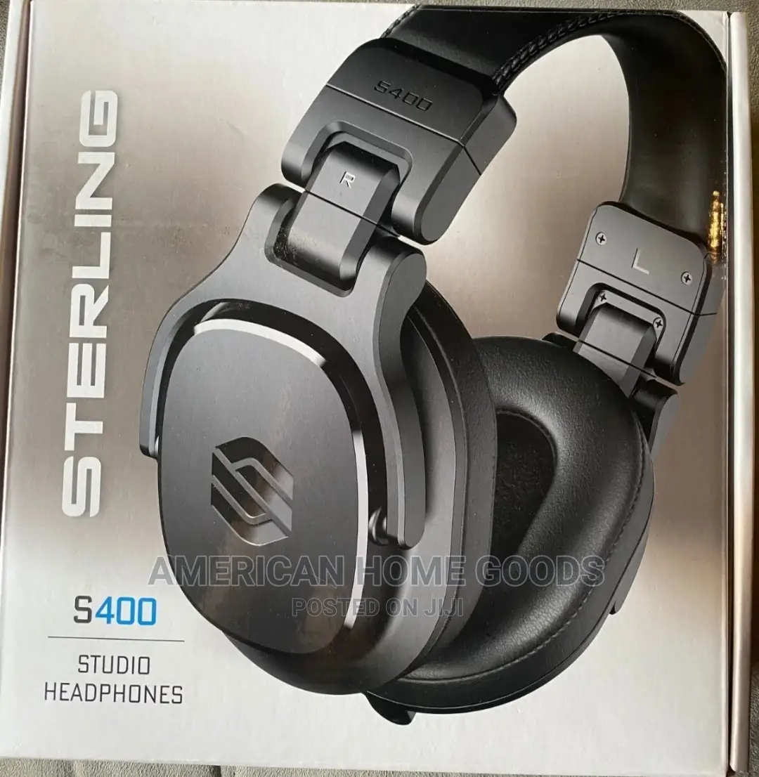 Sterling Audio S400 Studio Headphones 40mm Drivers.