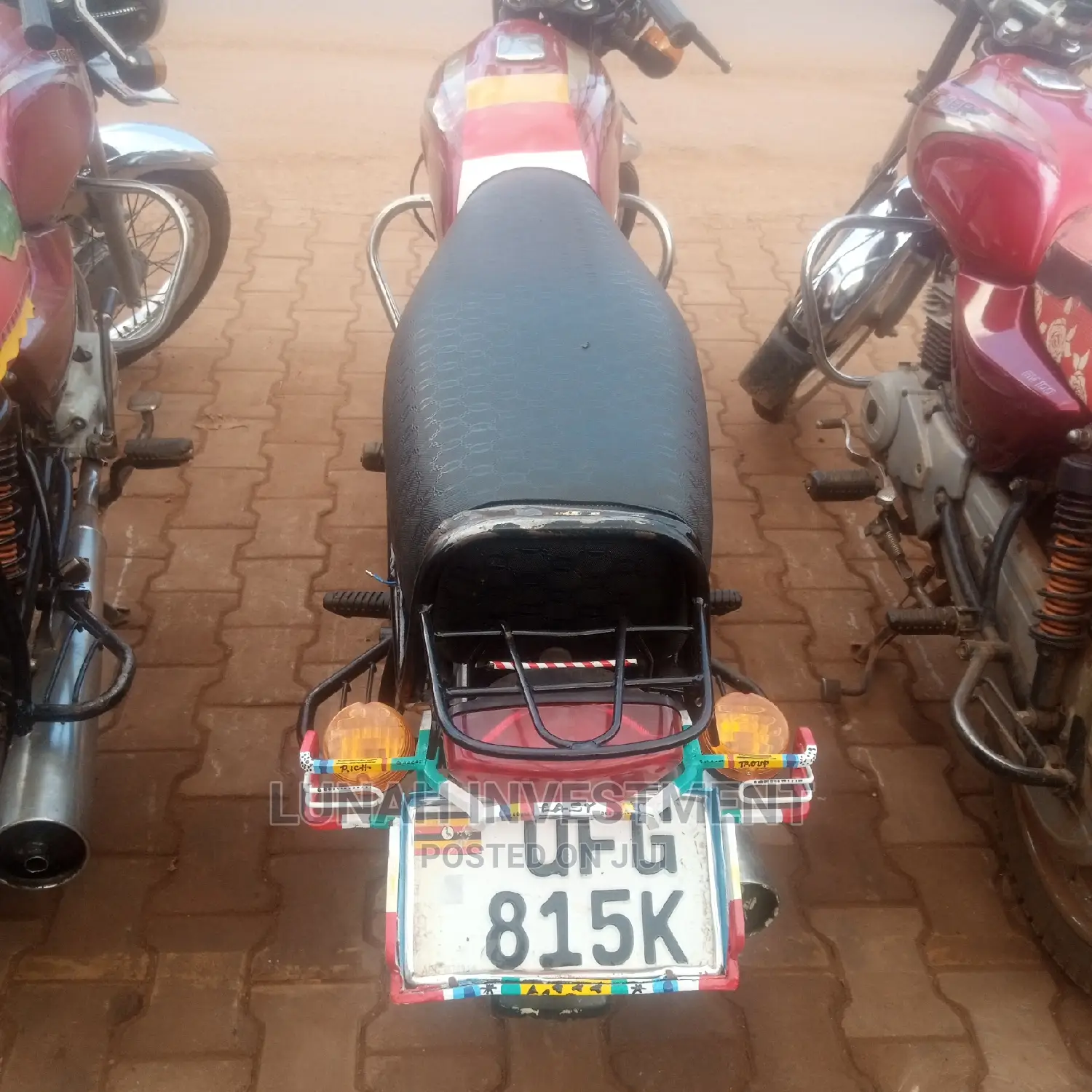 Bajaj Boxer 2021 Red
