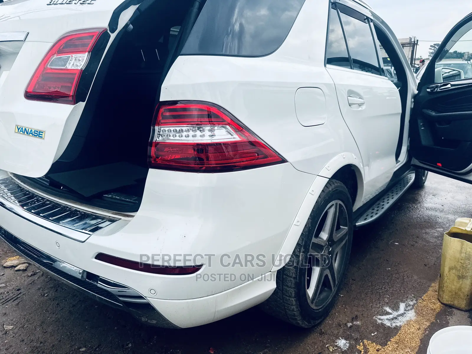 Mercedes-Benz M Class ML 350 BlueTEC 4Matic 2013 Off white