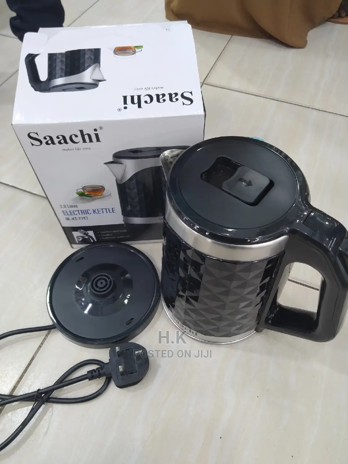 Electric Kettle (Saachi)