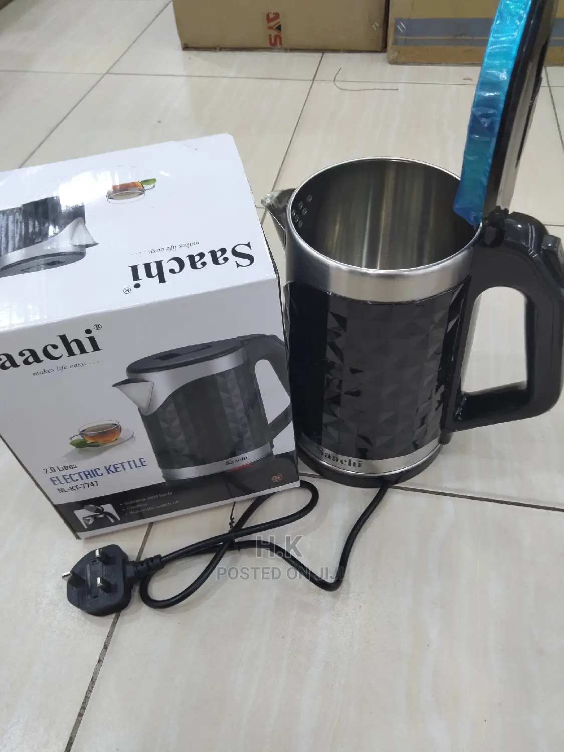 Electric Kettle (Saachi)