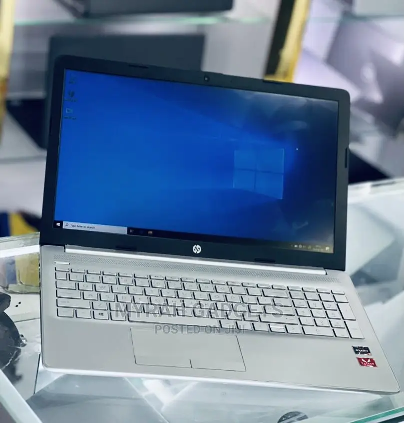 Laptop HP Stream Laptop 8GB AMD Ryzen 3 SSD 256GB
