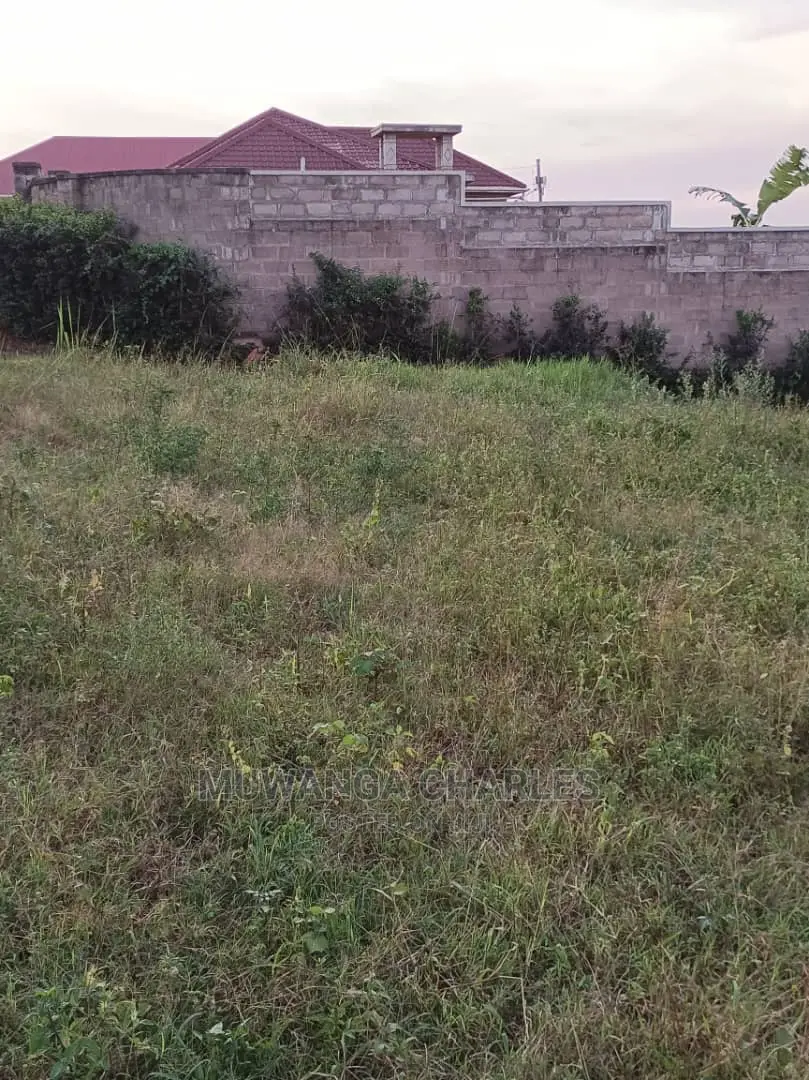 Plot's in Gayaza Nakwero