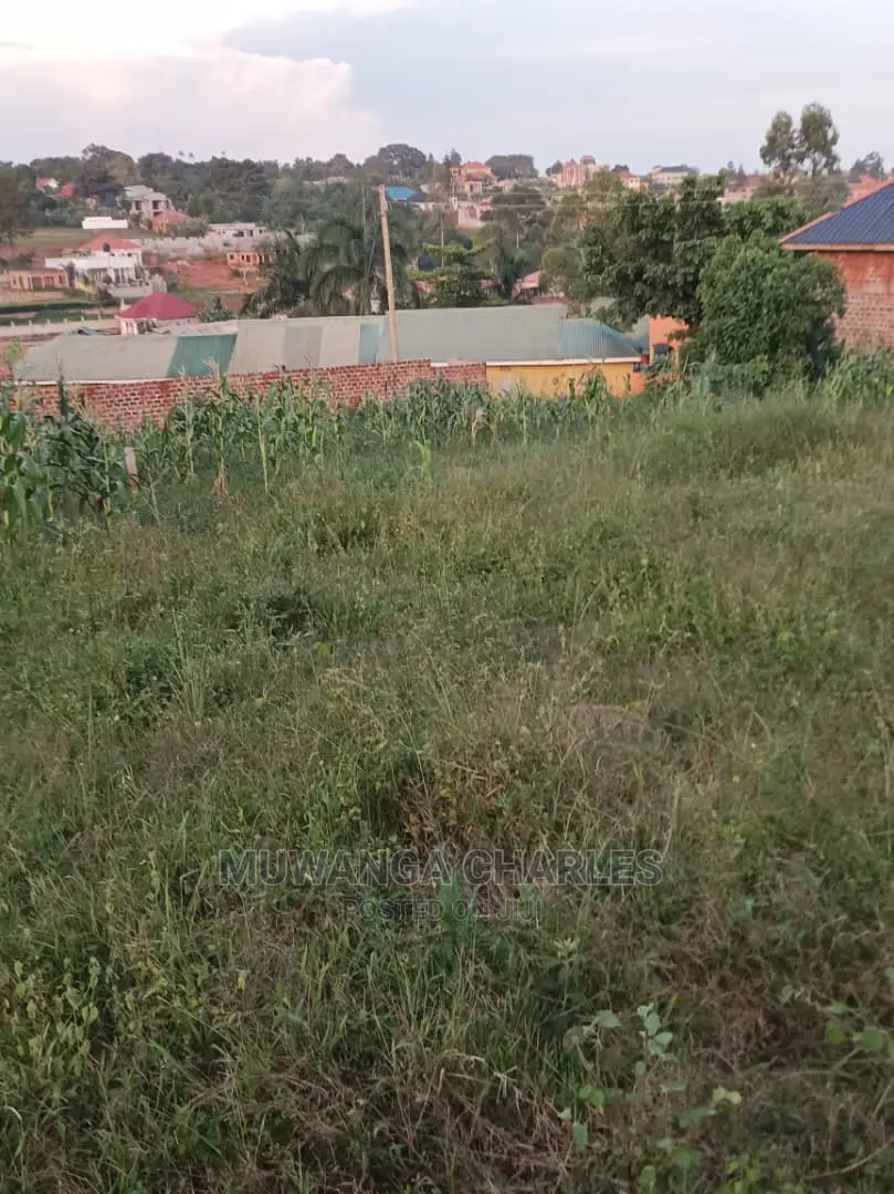 Plot's in Gayaza Nakwero