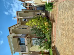 Furnished 4bdrm Duplex in Kira Tarmack for sale