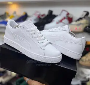 Photo - Original Puma Sneakes for Man