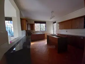 Furnished 6bdrm House in Kira Town, Central Division for sale