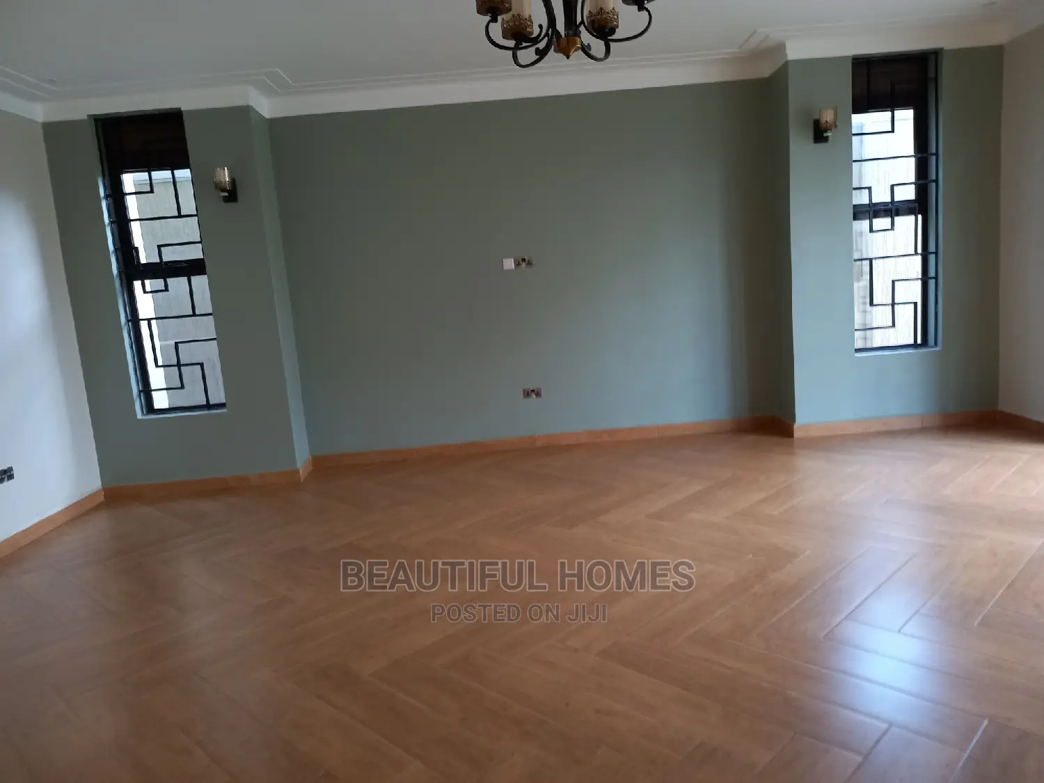 Furnished 6bdrm House in Kira Town, Central Division for sale