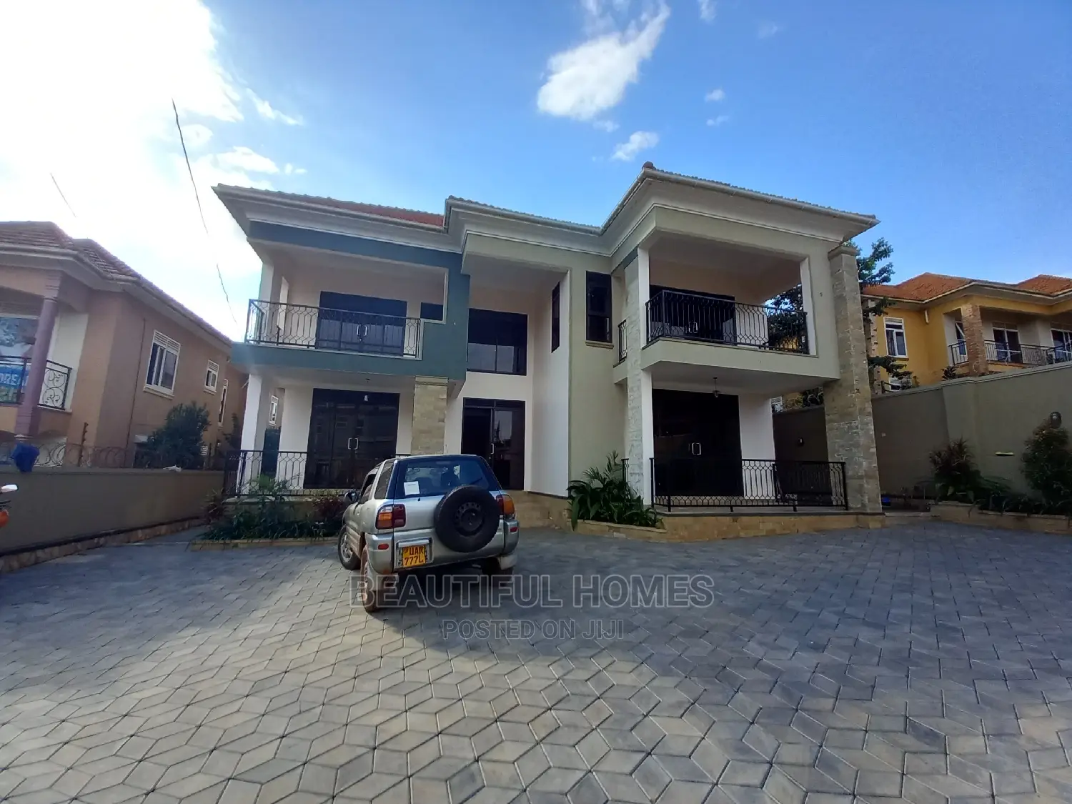 Furnished 6bdrm House in Kira Majestic for sale