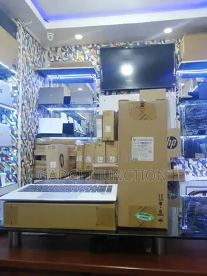New Laptop HP EliteBook X360 1040 G5 16GB Intel Core I5 SSD 256GB