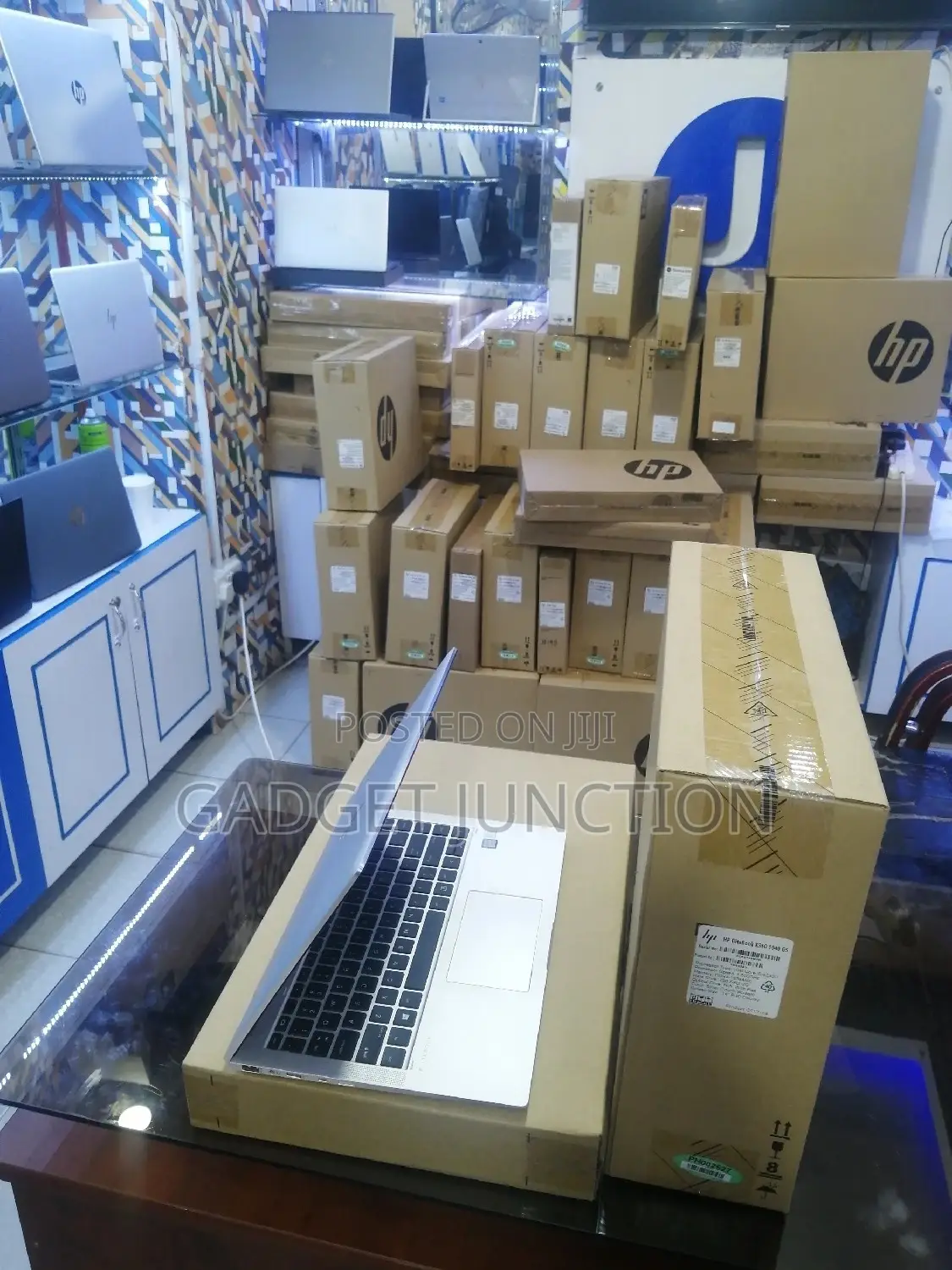 New Laptop HP EliteBook X360 1040 G5 16GB Intel Core I5 SSD 256GB