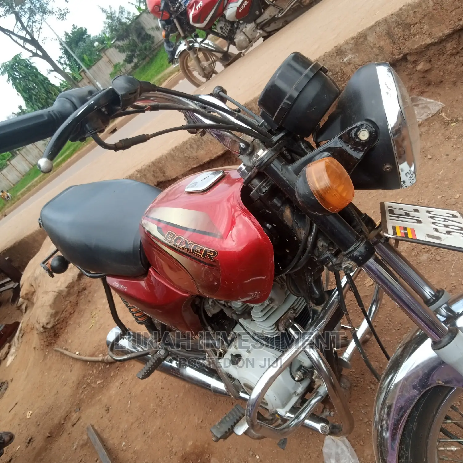 Bajaj Boxer 100 2022 Red