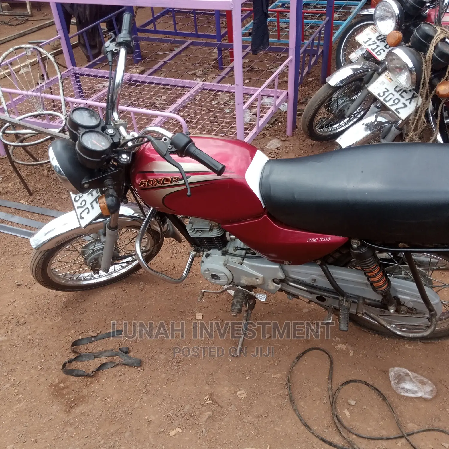 Bajaj Boxer 100 2022 Red