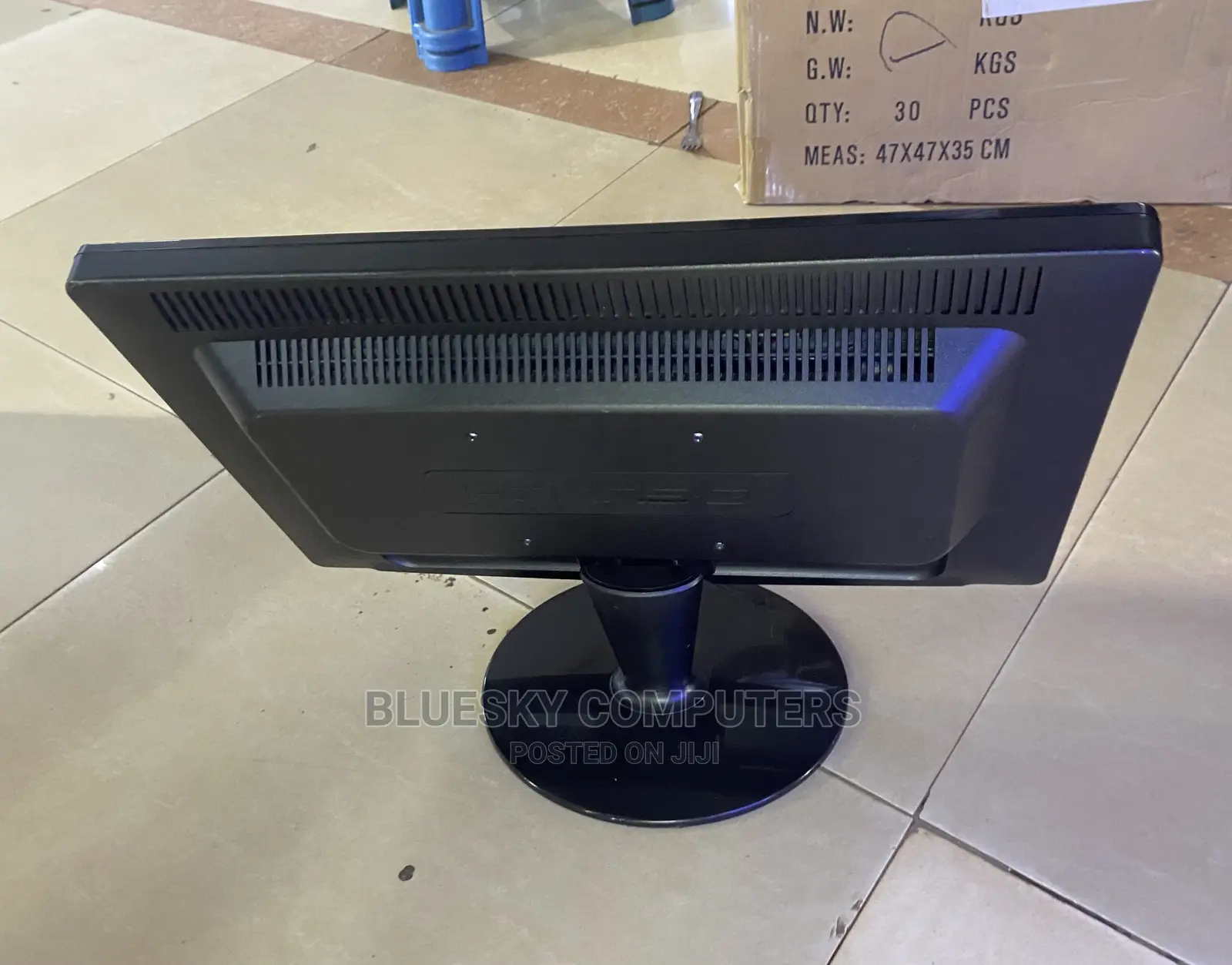19inches Wide Smart Monitor