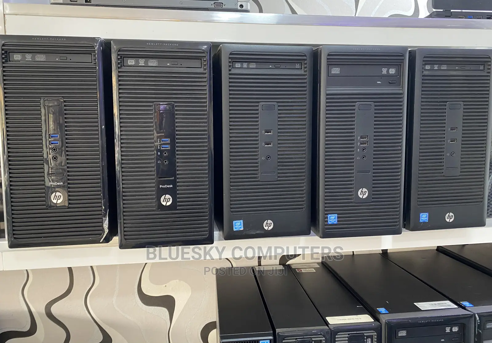 Desktop Computer HP EliteDesk 800 G4 4GB Intel Pentium HDD 256GB