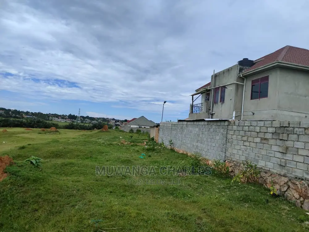 Plots in Gayaza Nakwero for Sale
