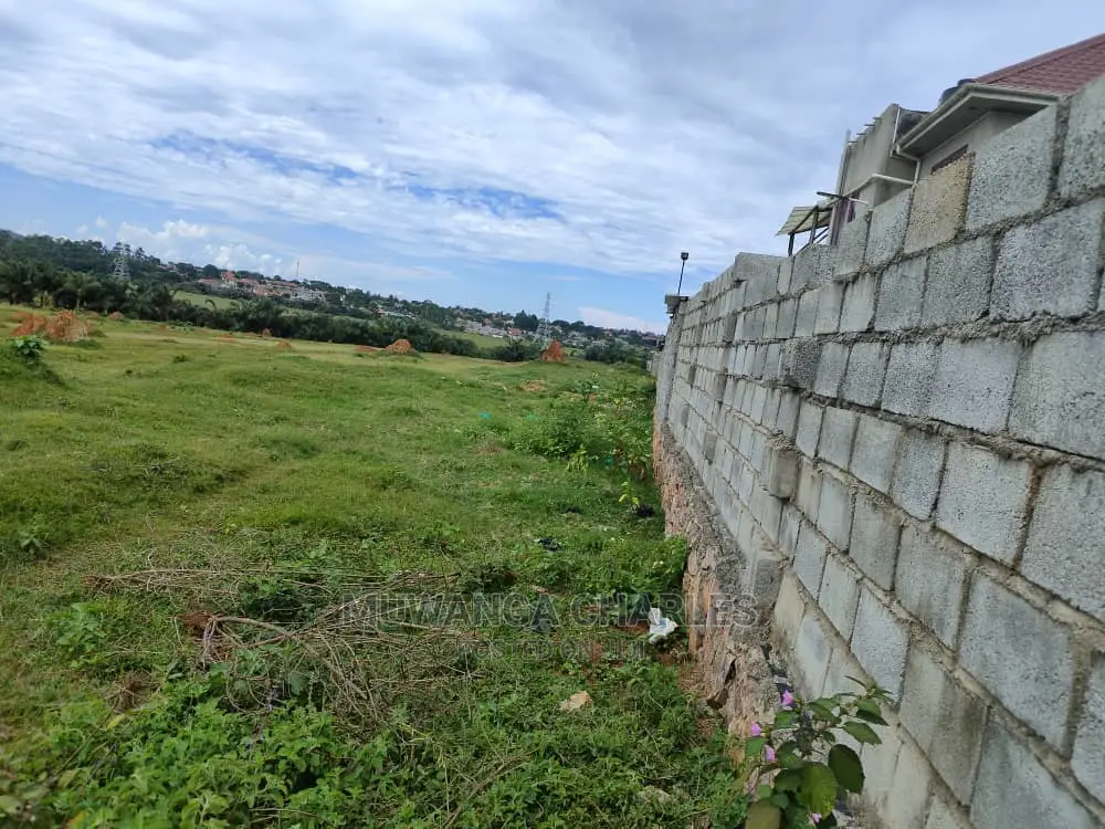 Plots in Gayaza Nakwero for Sale