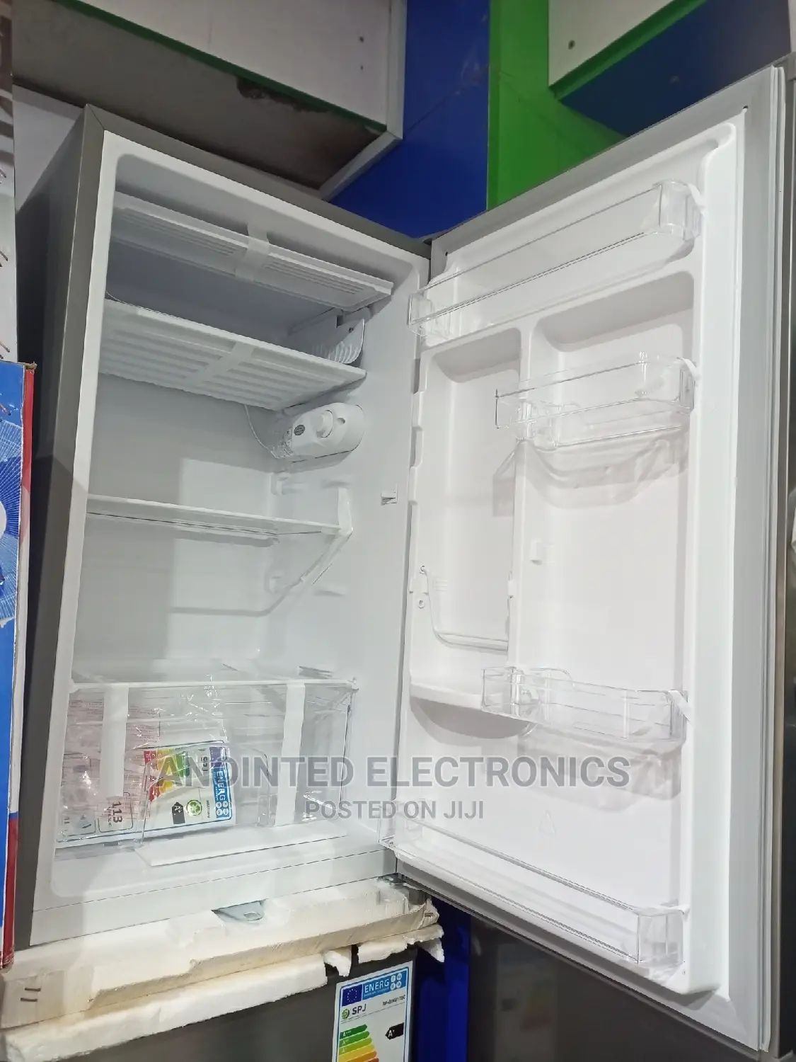 SPJ Refrigerator 120L