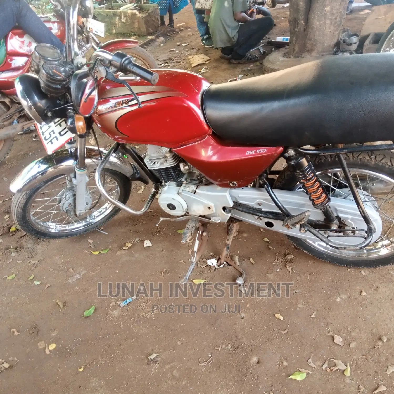 Bajaj Discover 100 2021 Red