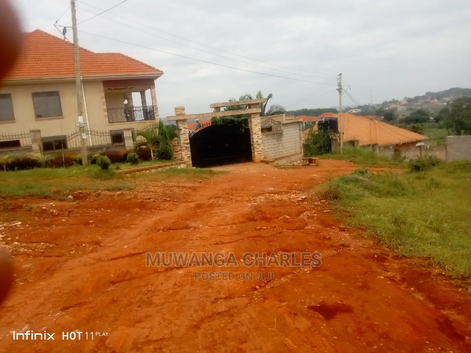 100by50ft Plot on Quick Sale at Buwate
