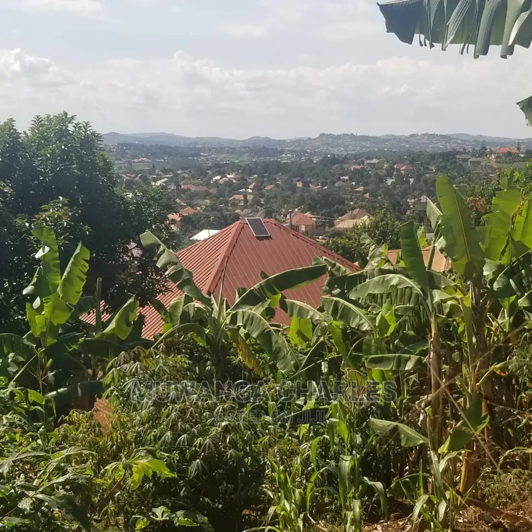 Plots in Gayaza Busika on Quick Sale