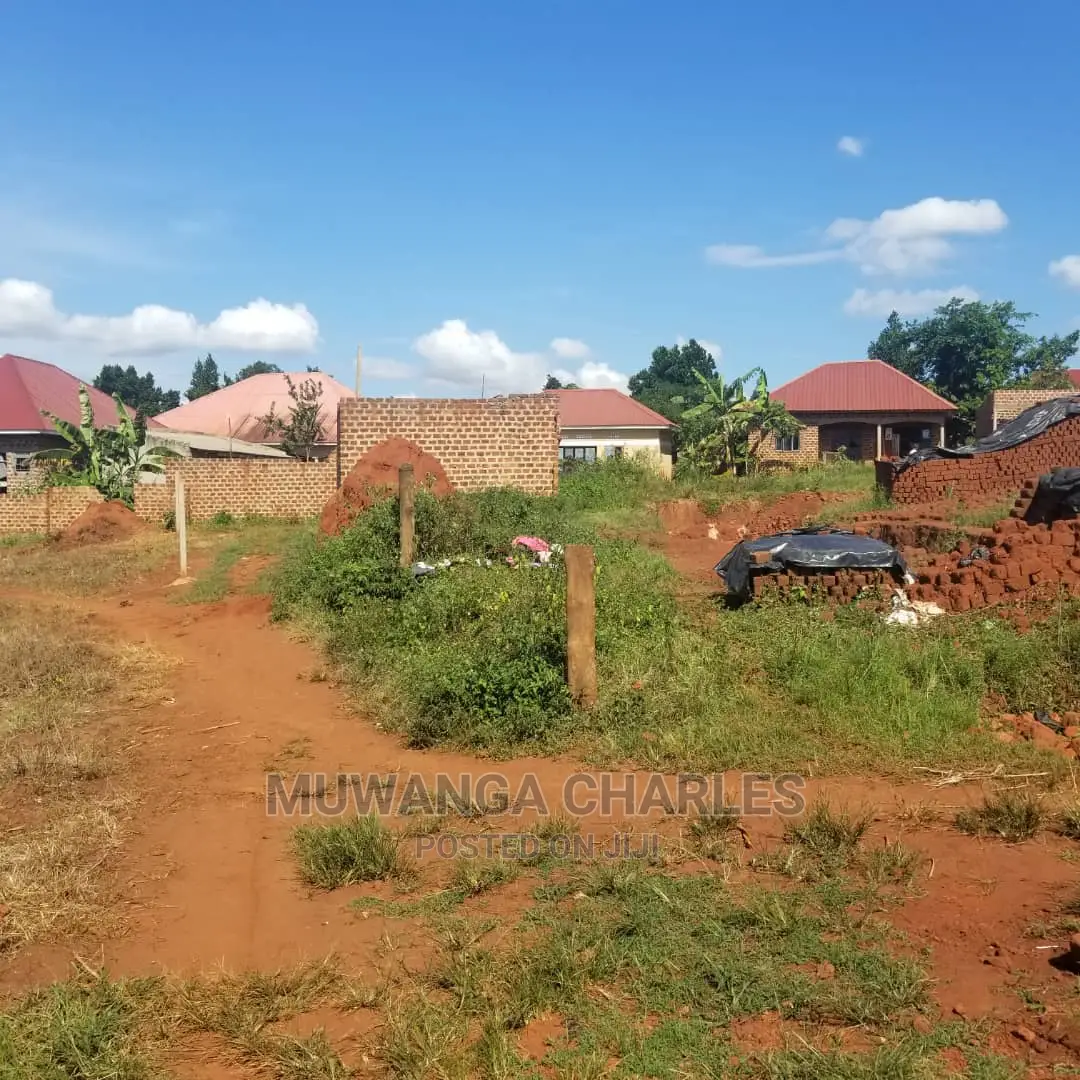 Plot's in Bugema Kalungu on Quick Sale