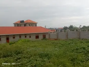 Plot in Kyanja Kungu on Quick Sale