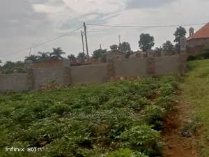 Plot in Kyanja Kungu on Quick Sale