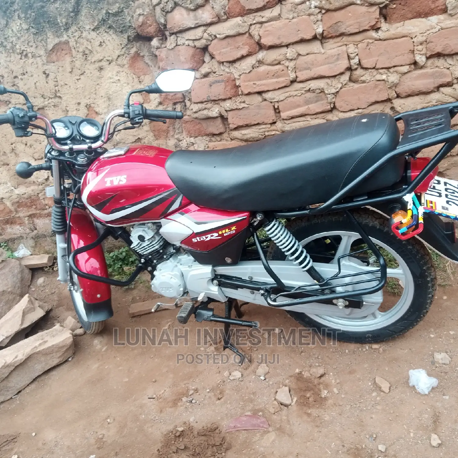 TVS HLX 125 2023 Red