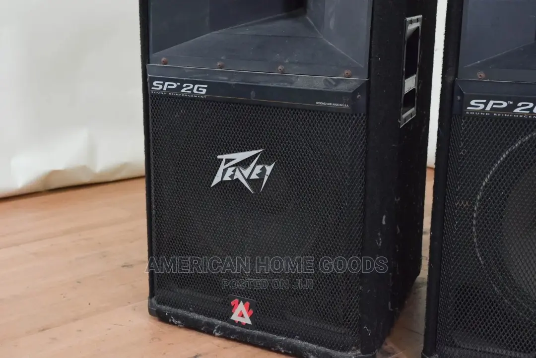 Pair of Peavey Sp-2g Pa Speakers, 1200w Peak, 600w RMS