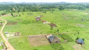 Plot's in Gayaza Nakwero on Quick Sale