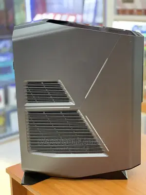 New Server 32GB Intel Core I7 SSHD+SSD 2T