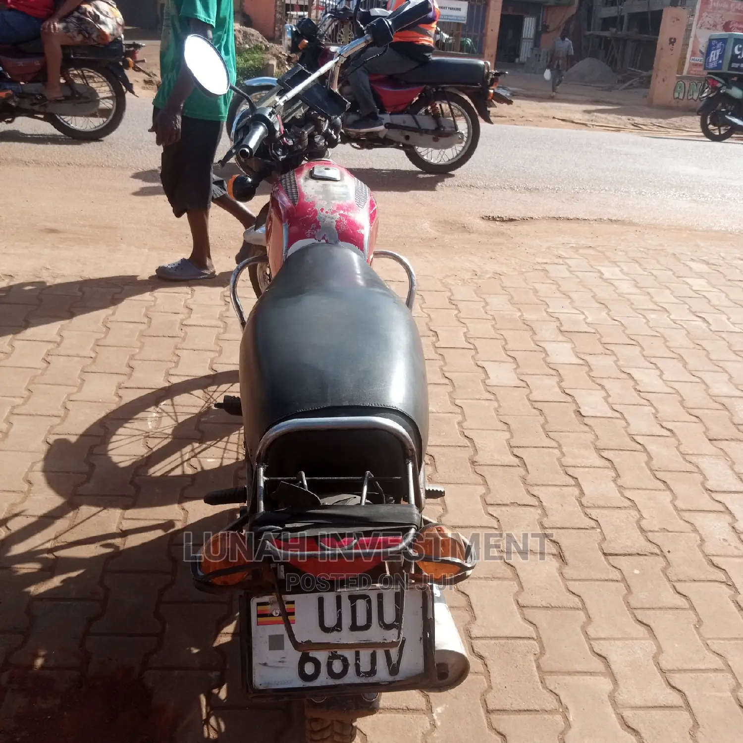 Bajaj Boxer 2018 Red