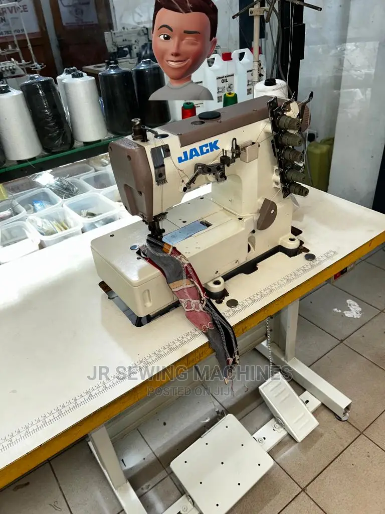 Flat Lock Industrial Sewing Machine
