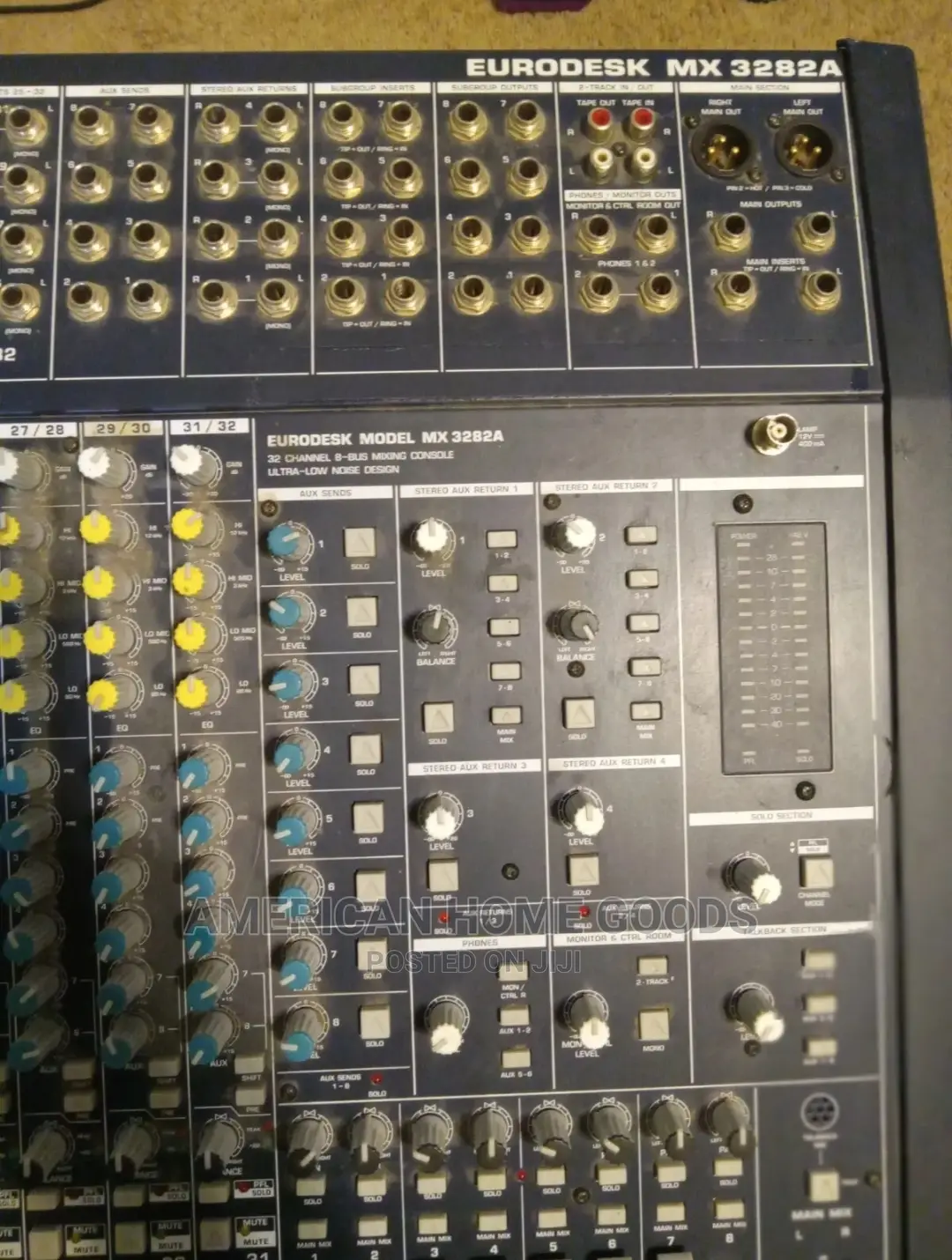Behringer Eurodesk MX 3282A 32- Channel Mixer, 8 Bus Analog.